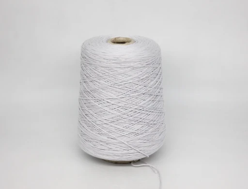Бобинная пряжа BIONYCO FILLPUCCI (70% хлопок, 30% па), 500м/100 гр, 24-675 жемчуг