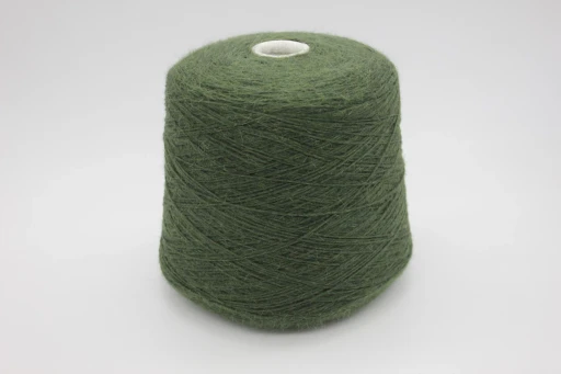 Бобинная пряжа SUSURI RIGO (100% альпака сури), 270 м/100гр, мох