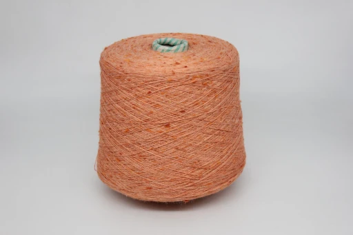 Бобинная пряжа FILATI BURATTI 54002 (70% вискоза, 30% шёлк), 750м/100 гр, ARANCIO