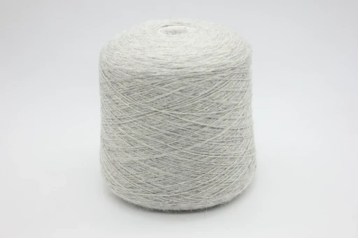 Бобинная пряжа SUSURI RIGO (100% альпака сури), 270 м/100гр, 5460 серый
