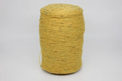 Бобинная пряжа твид-меринос (100% меринос кардный),  500м/100гр, 07 желтый