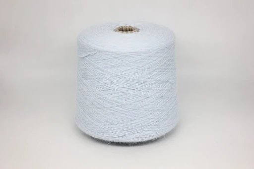 Бобинная пряжа  Angora 80 ангора 80 (80% ангора, 20% нейлон), 800м/100 гр, 20 Spun sugar