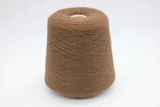 Бобинная пряжа AMICO SOFT LANEROSSI (100% меринос экстрафайн), 1500м/100г, орех