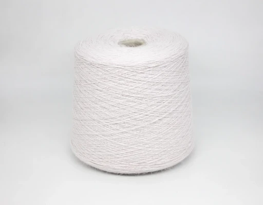 Бобинная пряжа  Angora 80 ангора 80 (80% ангора, 20% нейлон), 800м/100 гр, 2 Cray Lilac