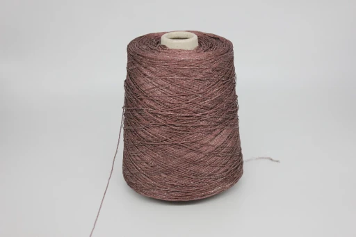 Бобинная пряжа GRUPPO FILPUCCI арт. GLIMMER (85% вискоза, 15% пэ), 580 м/100 гр, 23-610 MARRONE
