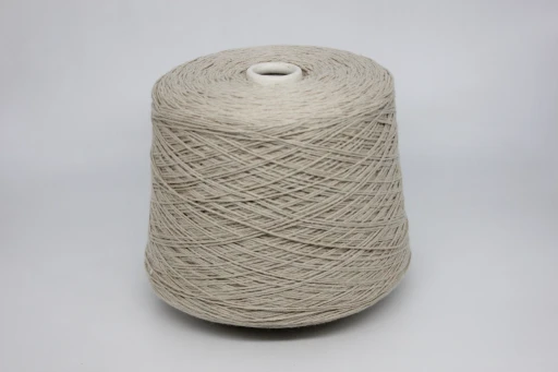 Бобинная пряжа SETALINO by Rigo (50% лён, 50% буретный шёлк), 300м/100гр, 3020 латте