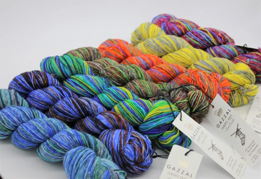 Gazzal - Happy Feet (75% superwash мерино шерсть, 25% полиамид), 330м/100 гр